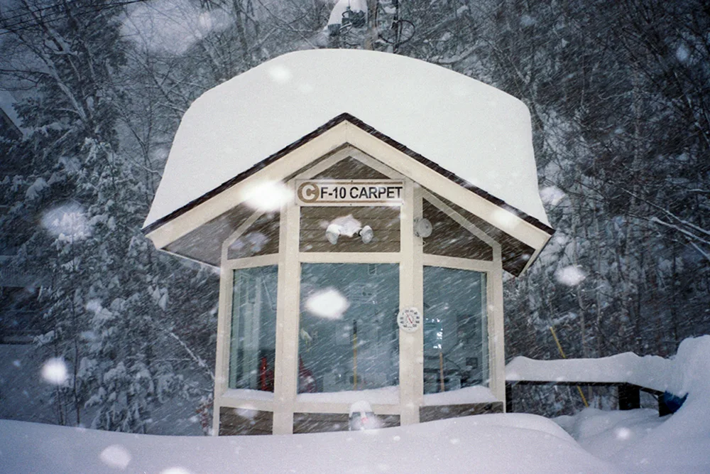 Nathanael-Asaro-Snowboarding-VT-Fieldmag-1