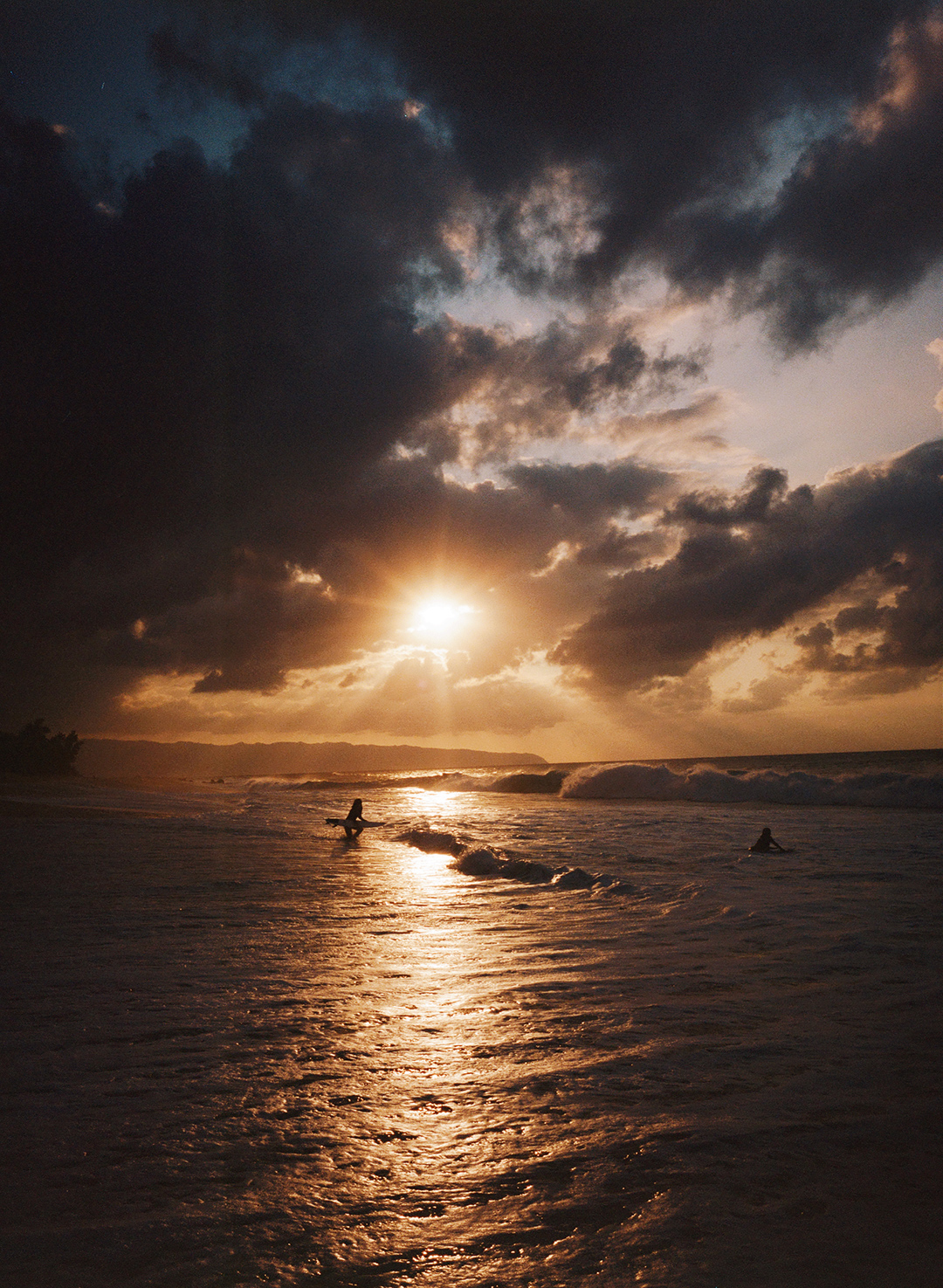 A Glimpse of the Future of Surfing at Vans Pipe Masters Field Mag