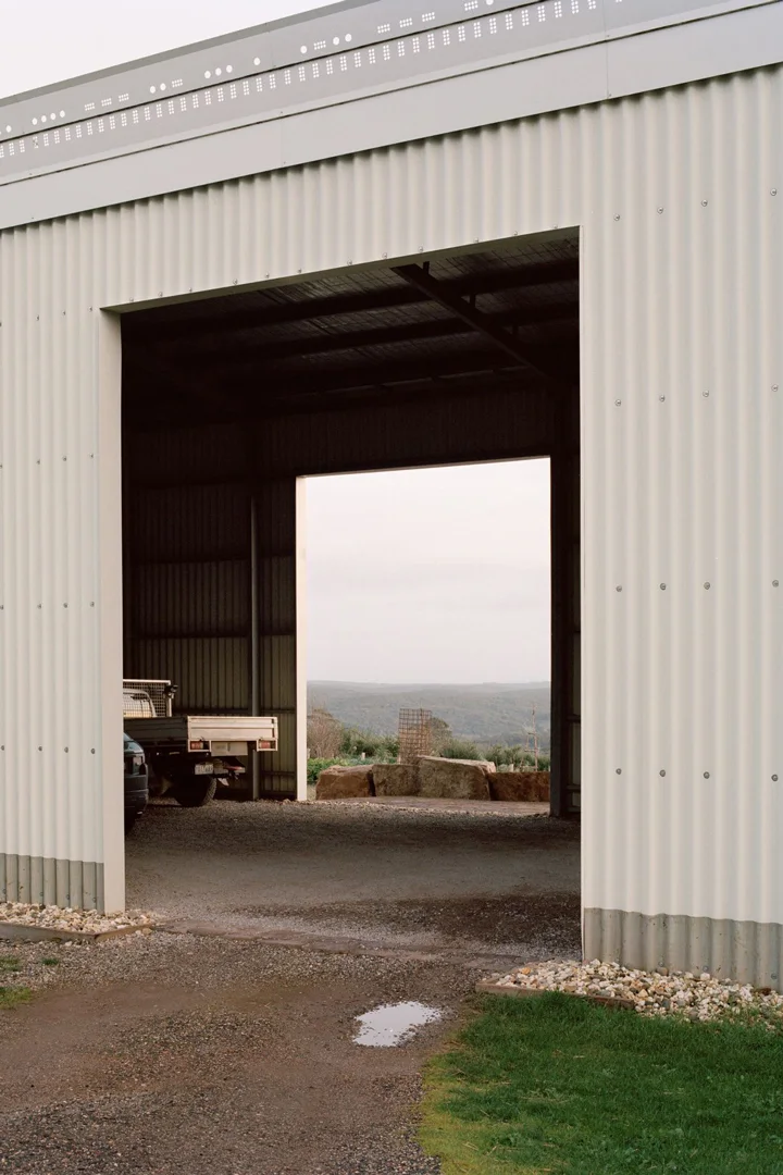 Long-House-Australia-Partners-Hill-Entrance