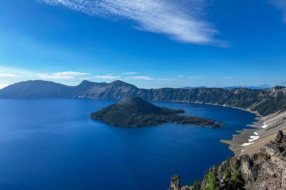 ling-oregon-parks-road-trip-crater-lake