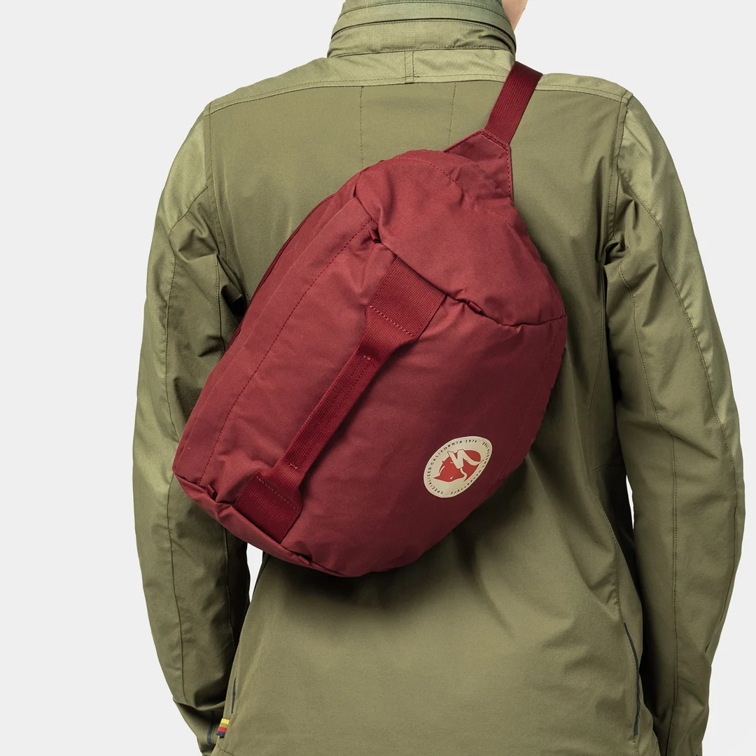 specialized-fjallraven-great-nearby-coolcave-pannier-lid-pack-crossbody