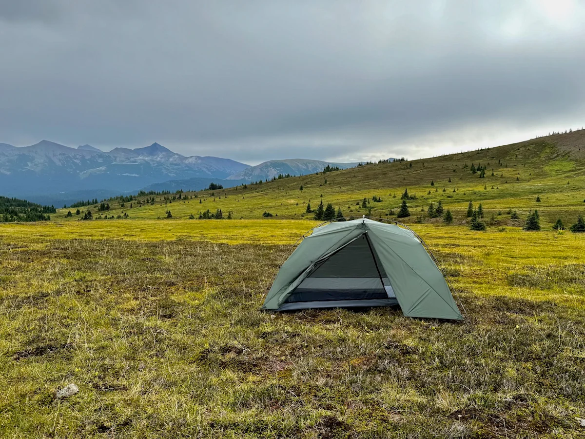 Durston-Gear-profile-x-dome-in-field