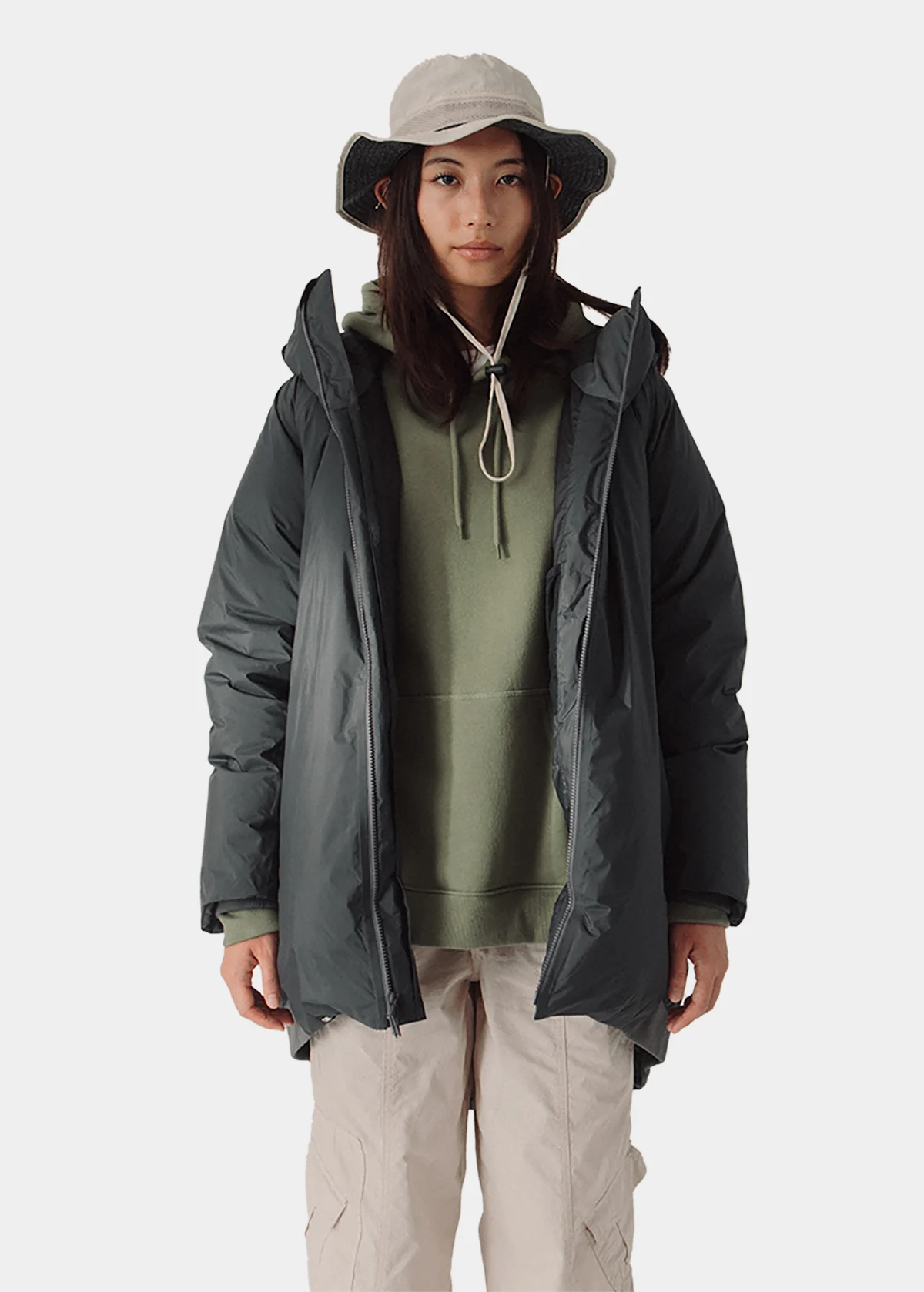 LifeLabs-MegaWarm-Jacket-Women-Studio-Fieldmag