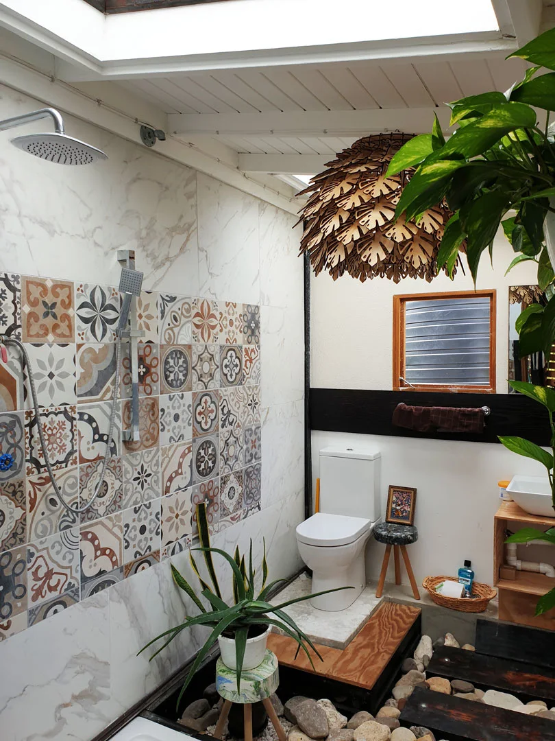 Junior-Sealy-Barbados-DIY-Moon-Bathroom