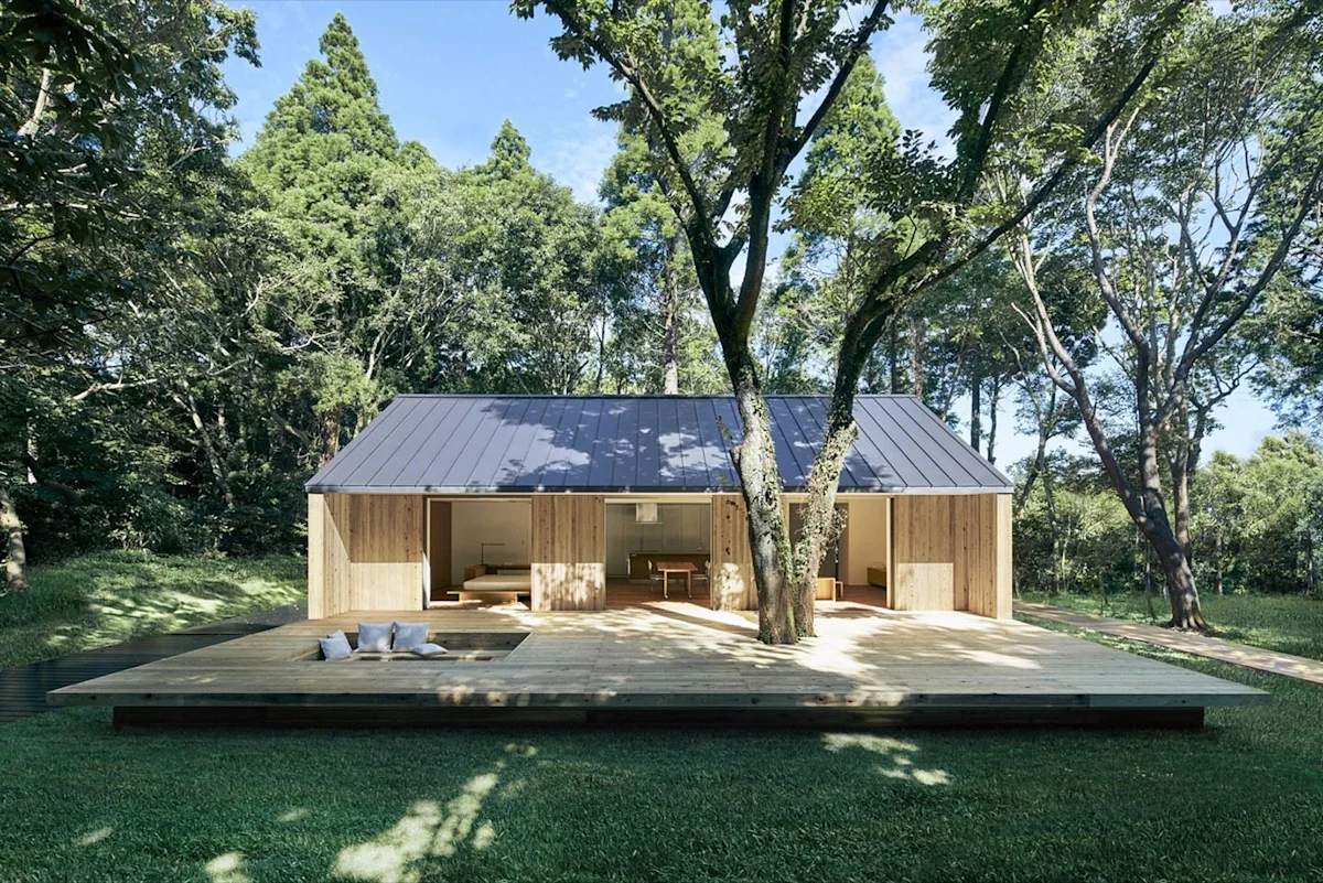 Muji-Japan-Plain-House-Field-Mag-exterior