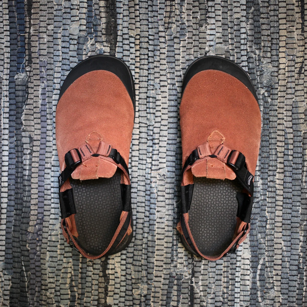 Bedrock-Clogs-Review-A