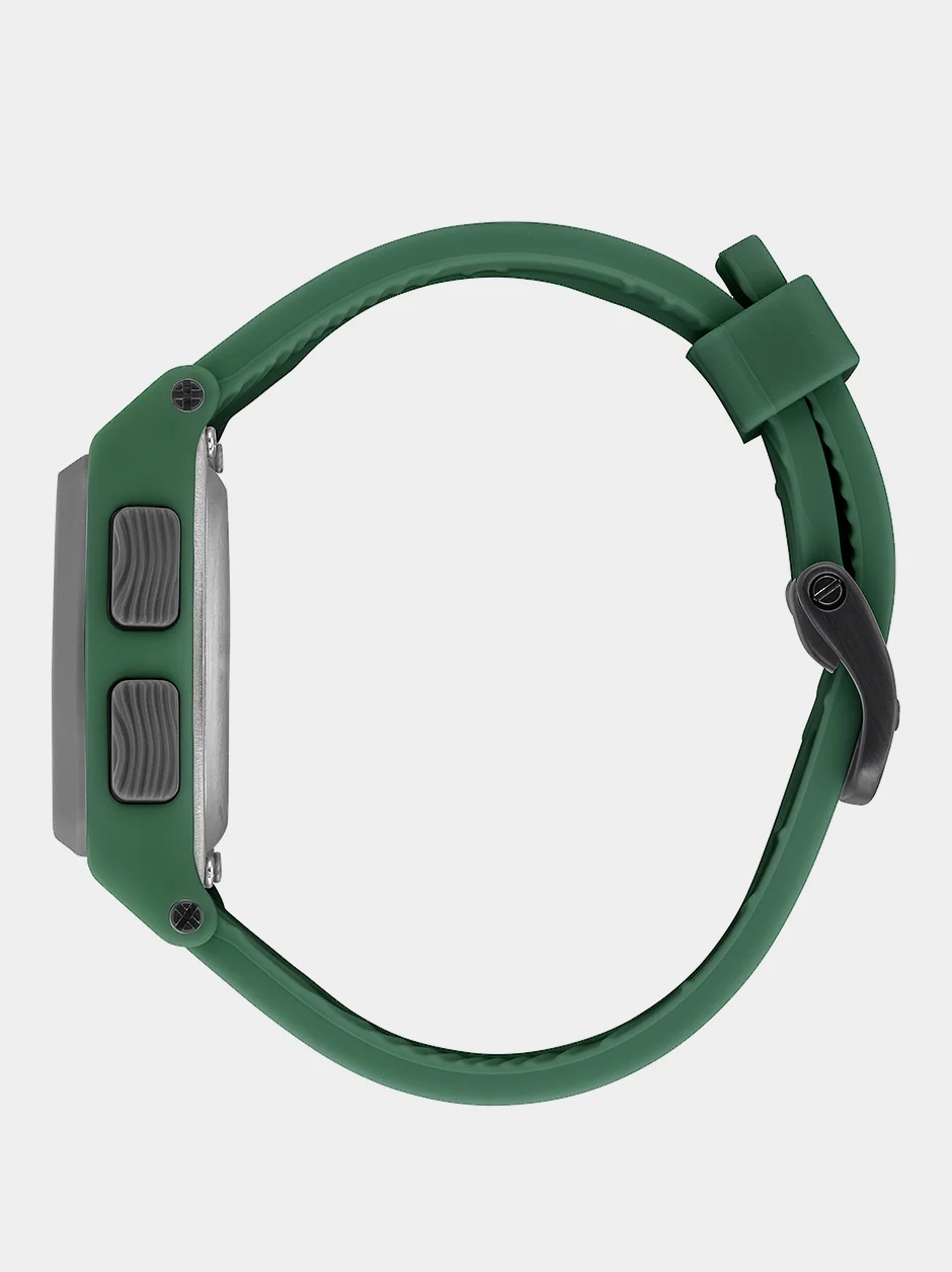 Nixon-Rival-Surf-Watch-Profile