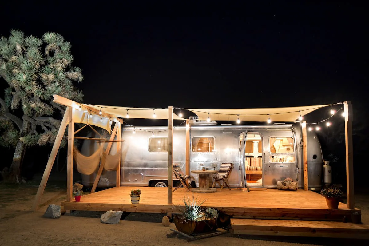 Airstream-Rentals-piece-of-the-sky-exterior
