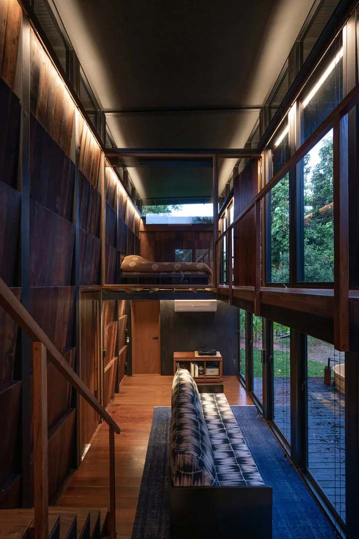 wood-and-mountain-cabin-thailand-sher-maker-8