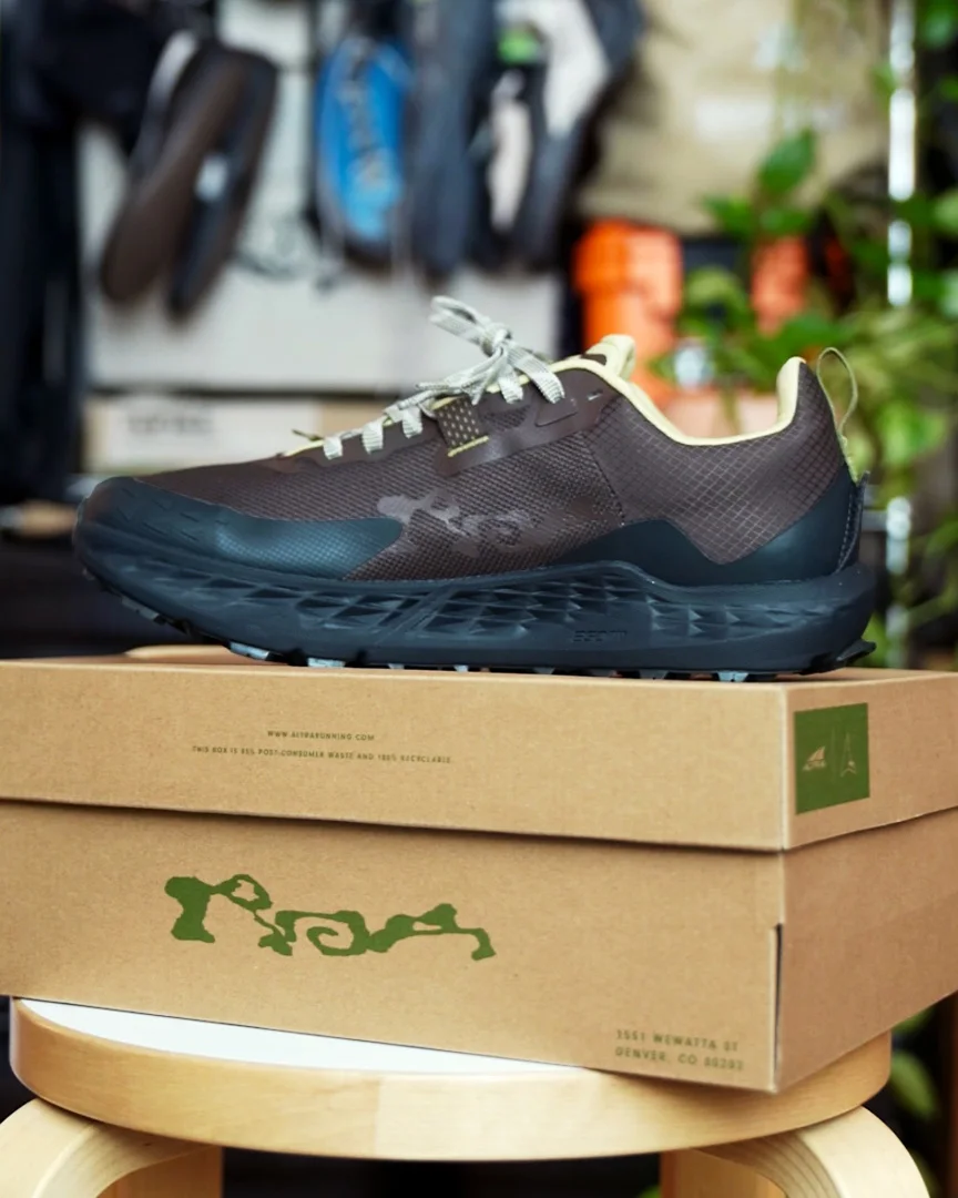 Roa-x-Altra-Timp-5-Review-Inside