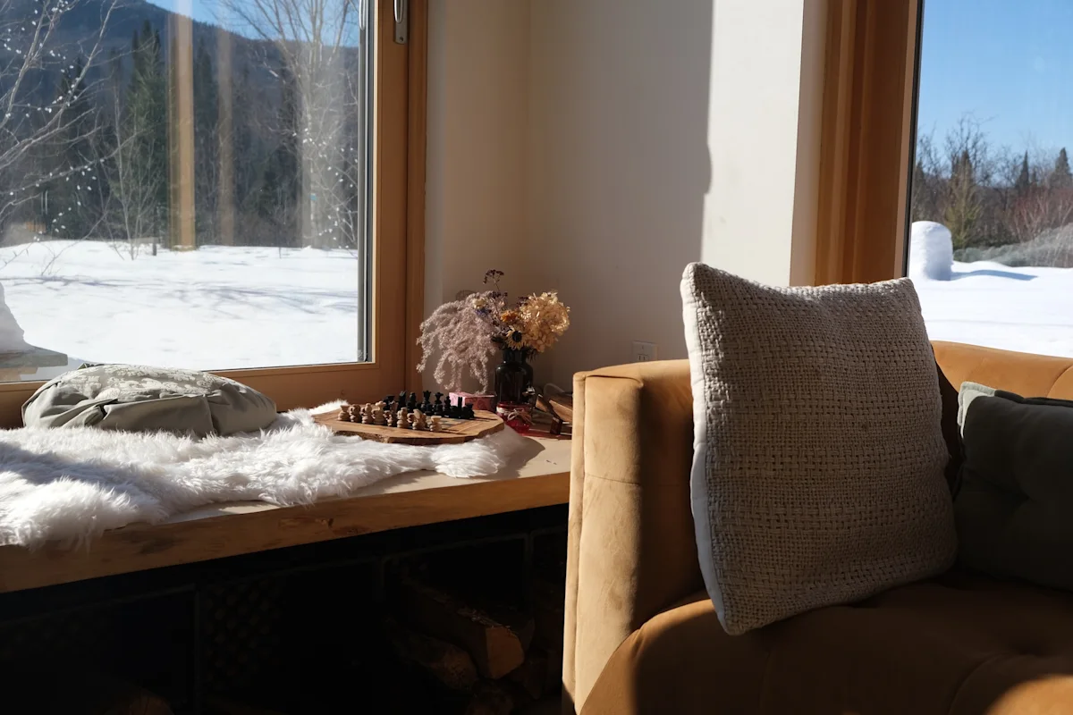 farouche-eco-resort-review-inside-cabin-chess