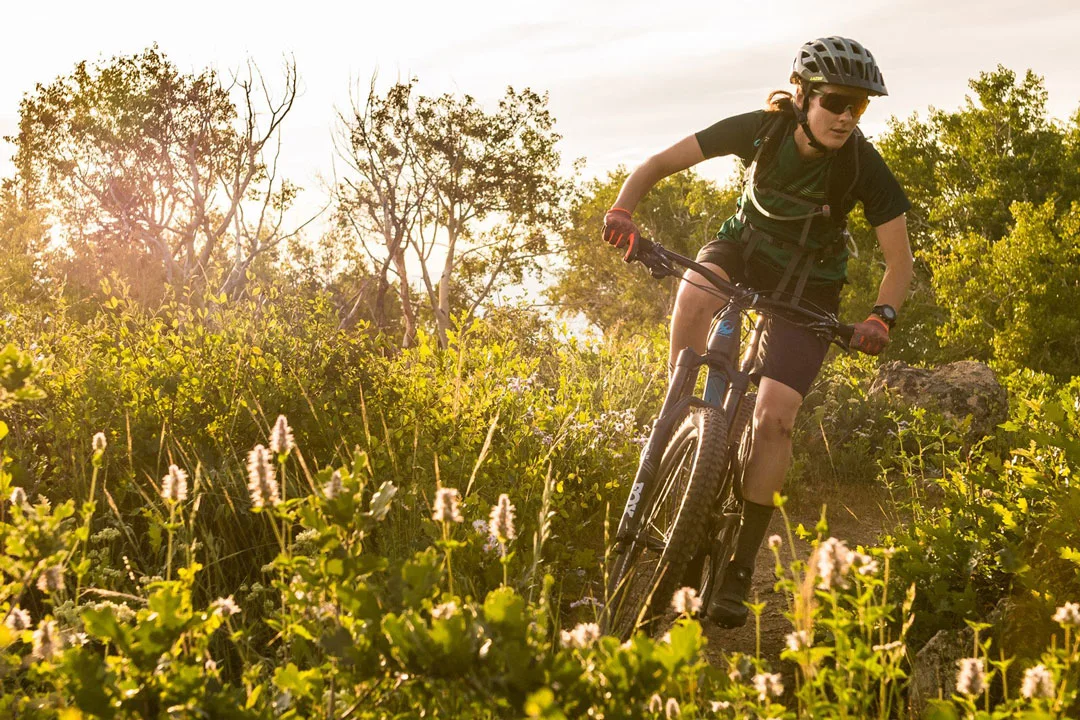 circular-gear-brand-roundup-pearl-izumi-field
