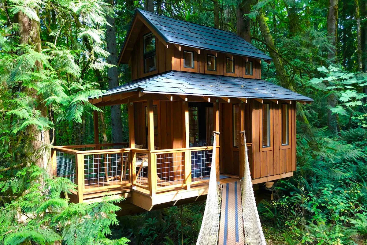 House-in-the-City-Oregon-Treehouse-Fieldmag