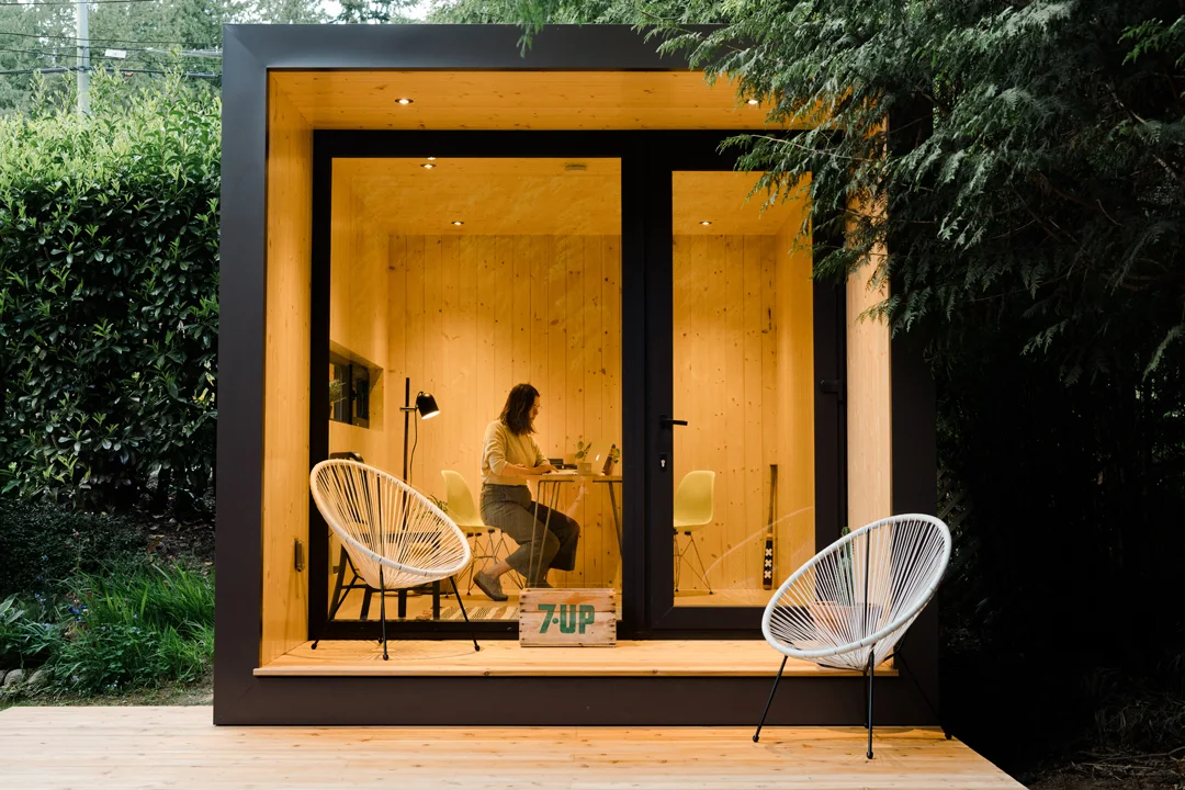 Aux-Box-Cabin-Fieldmag-4