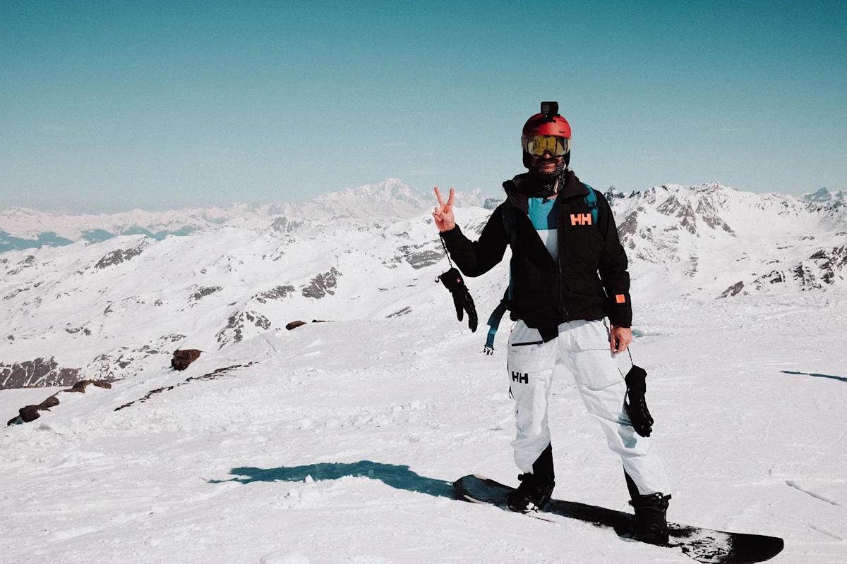 brent-rose-les-3-vallees-author-snowboarding