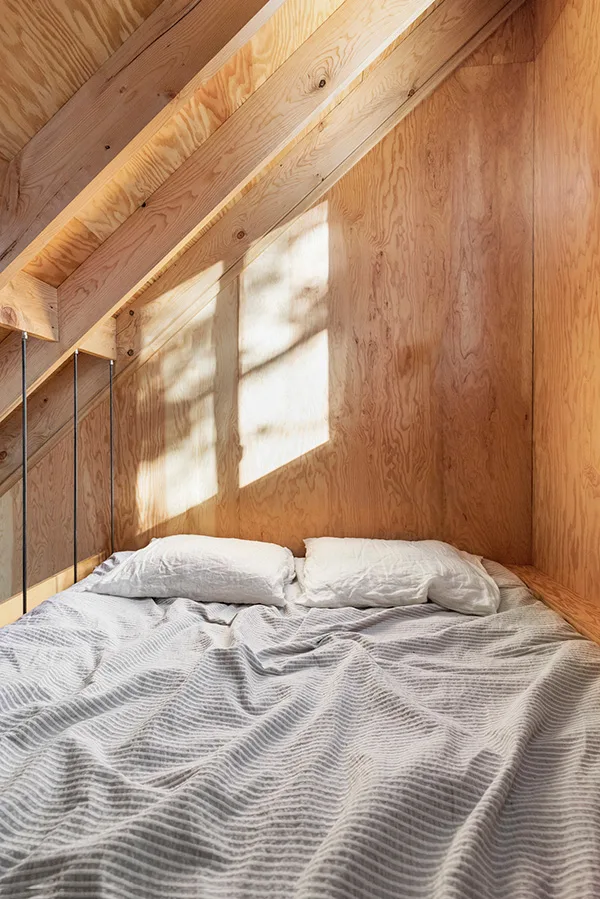 Quebec-A-Frame-Cabin-La-Pointe-5