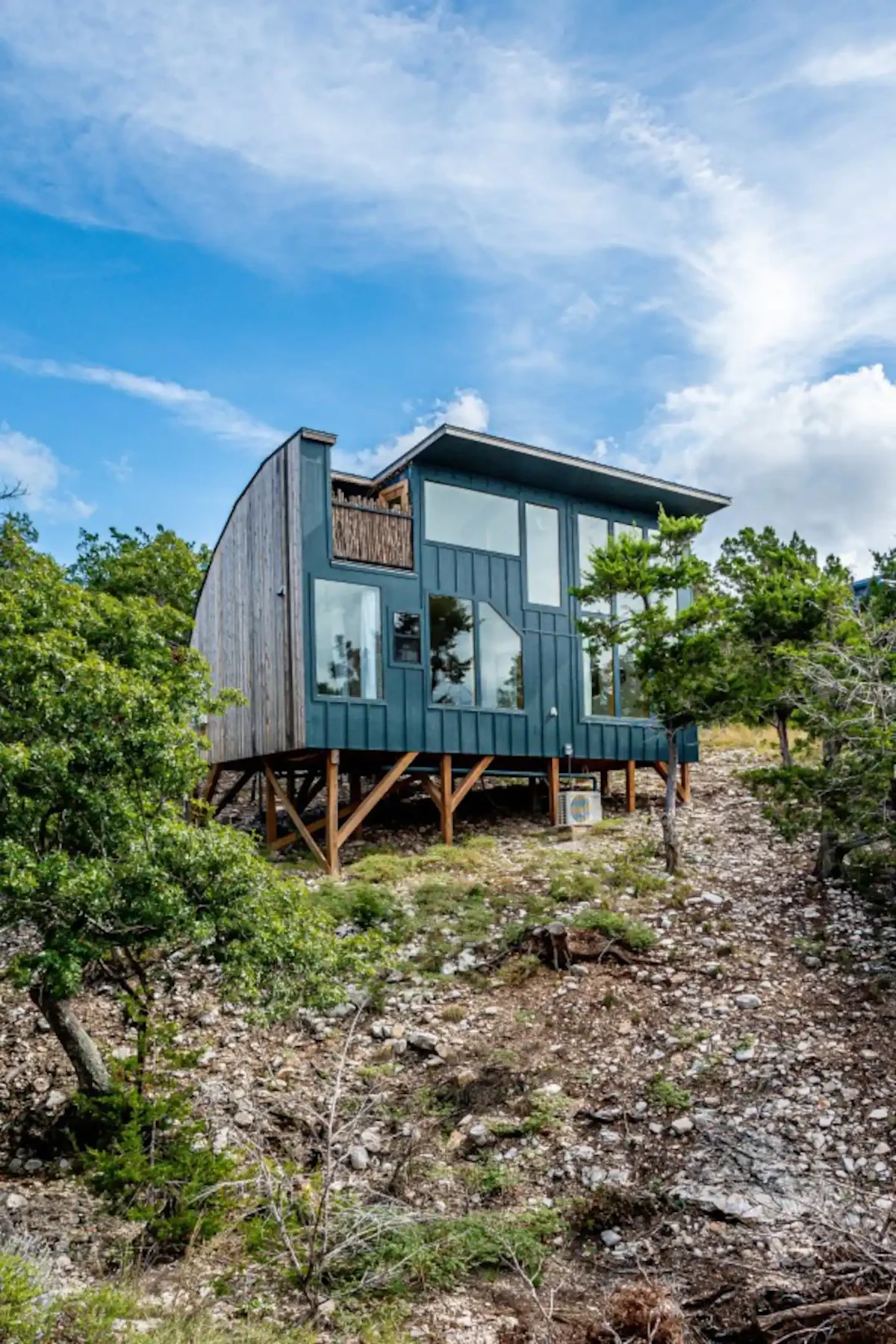 blue-sage-cabin-fredericksburg-texas