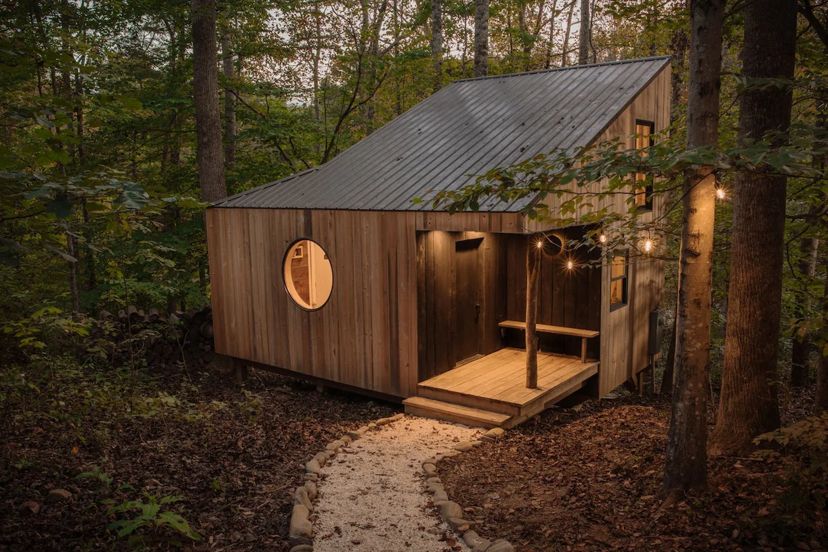 North-Carolina-Swannanoa-Nook-Cabin-1