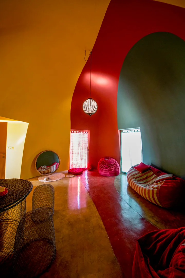 Presence-Hormuz-2-Iran-ZAV-Architects-8