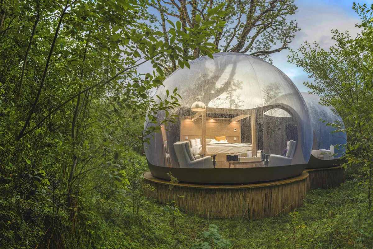northern-ireland-glamping-sites-finnlough-bubble-domes