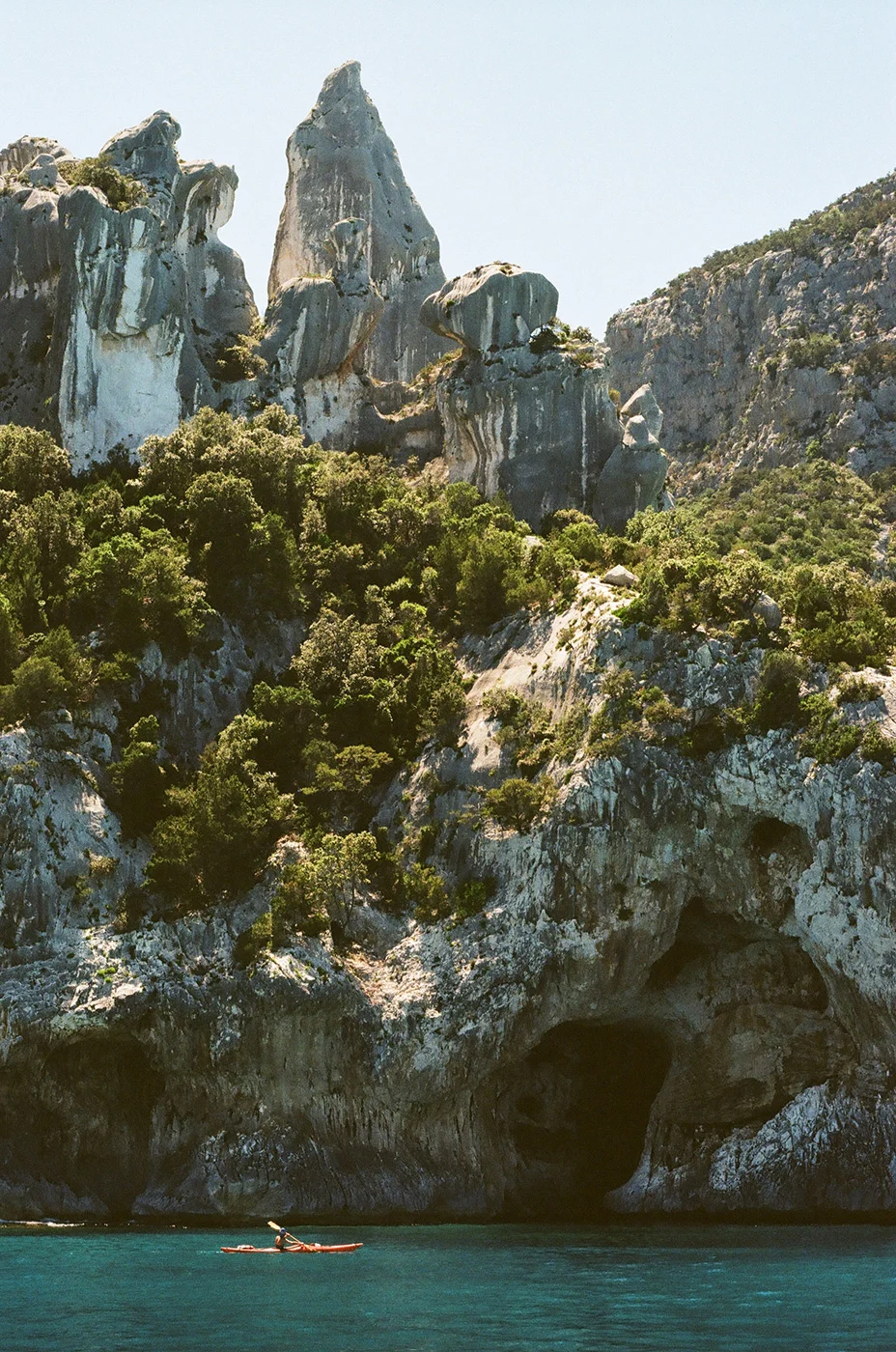 Mcinnis-Sardinia-Guide-FieldMag-17