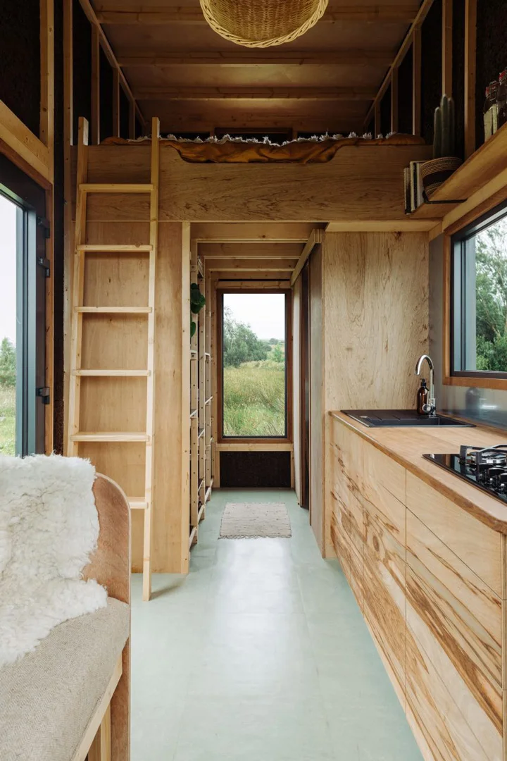 tigin-tiny-homes-ireland-common-knowledge-kitchen