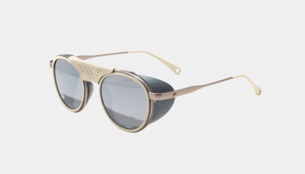 glacier-glasses-alex-tzelnic-Sunski-Strada