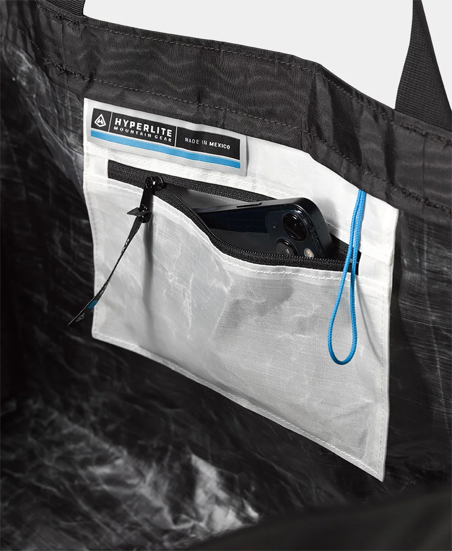 Hyperlite-Mountain-Gear-GOAT-Tote-70L