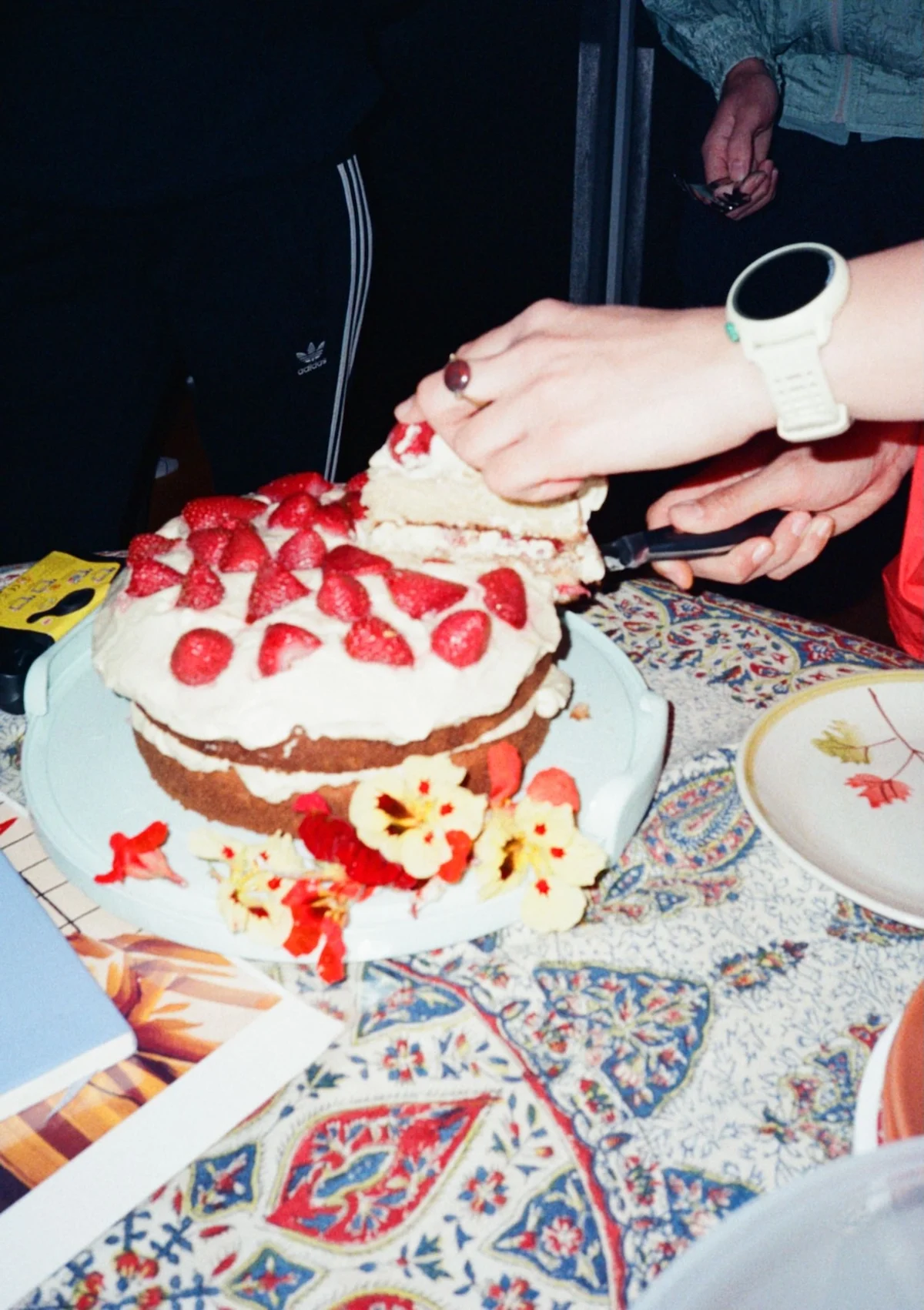 pentax-17-test-shots-daniel-varghese-cake