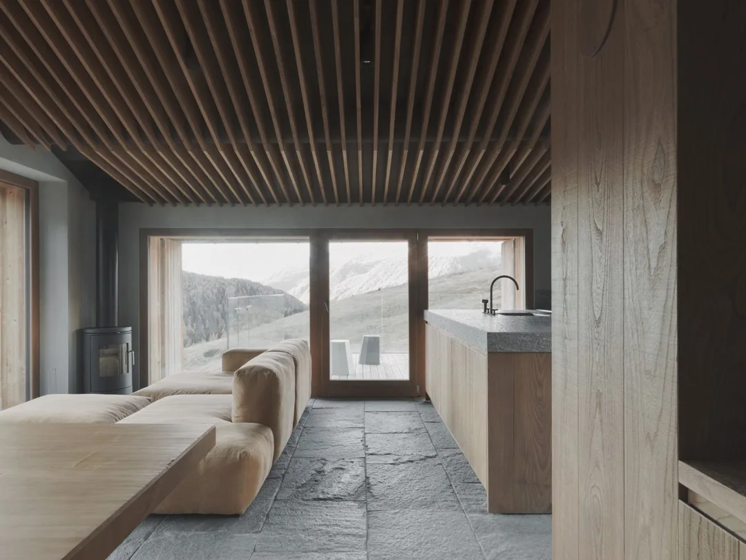 MV-Cabin-Italy-Luconi-Architetti-Associati-1