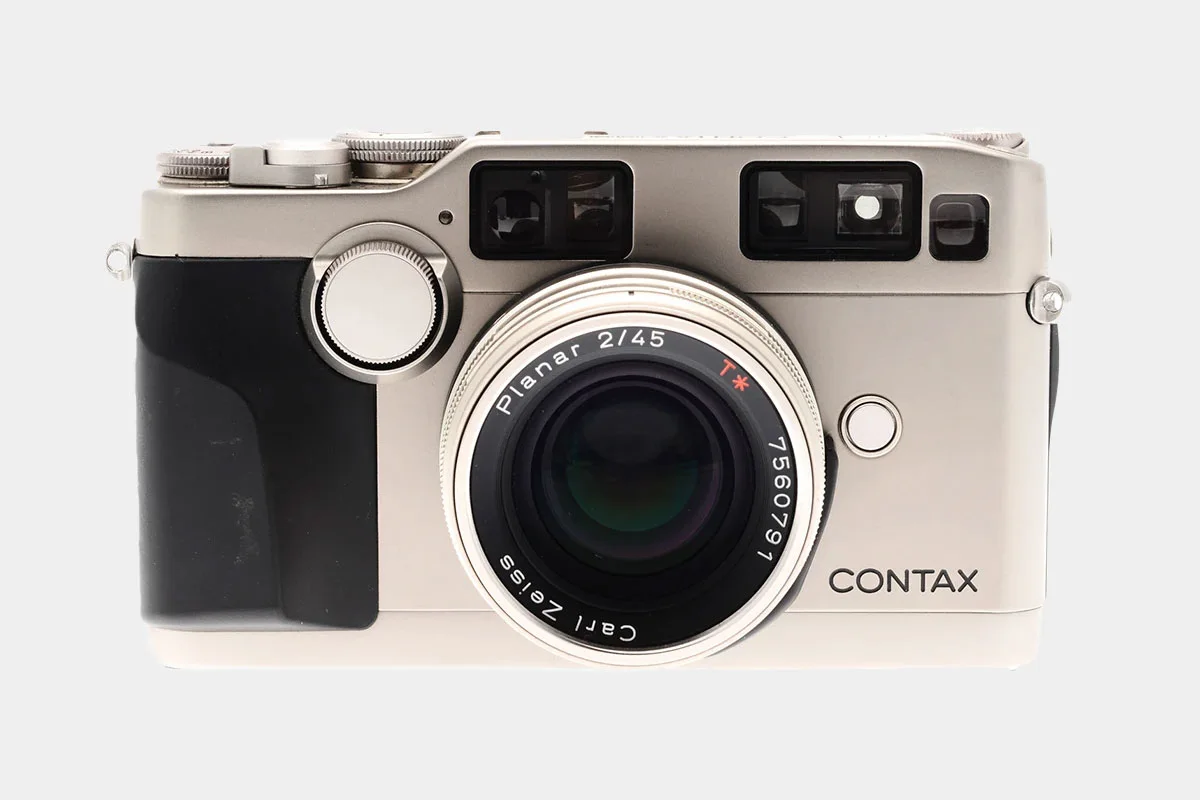 best-35mm-film-cameras-contax-g2