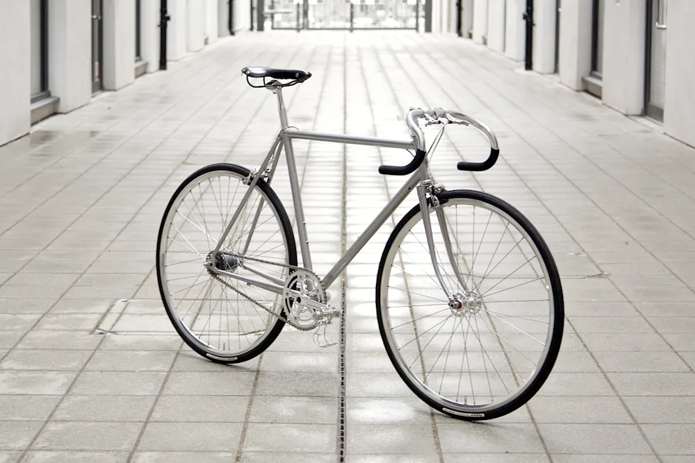 Freddie Grubb's Fleet DB Silver Edition Road Bike