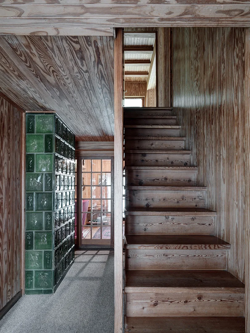 Casa-Garelli-Carlo-Mollino-Switzerland-Stairs-2