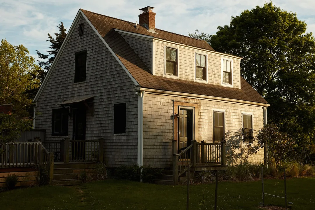 Rhode-Islands-Cabins-Westerly-South-County-Cabin-3