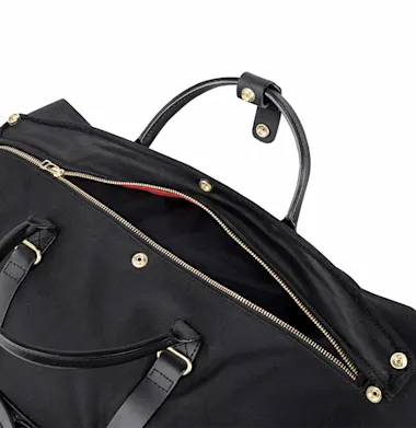 Vincent Duffel, $450