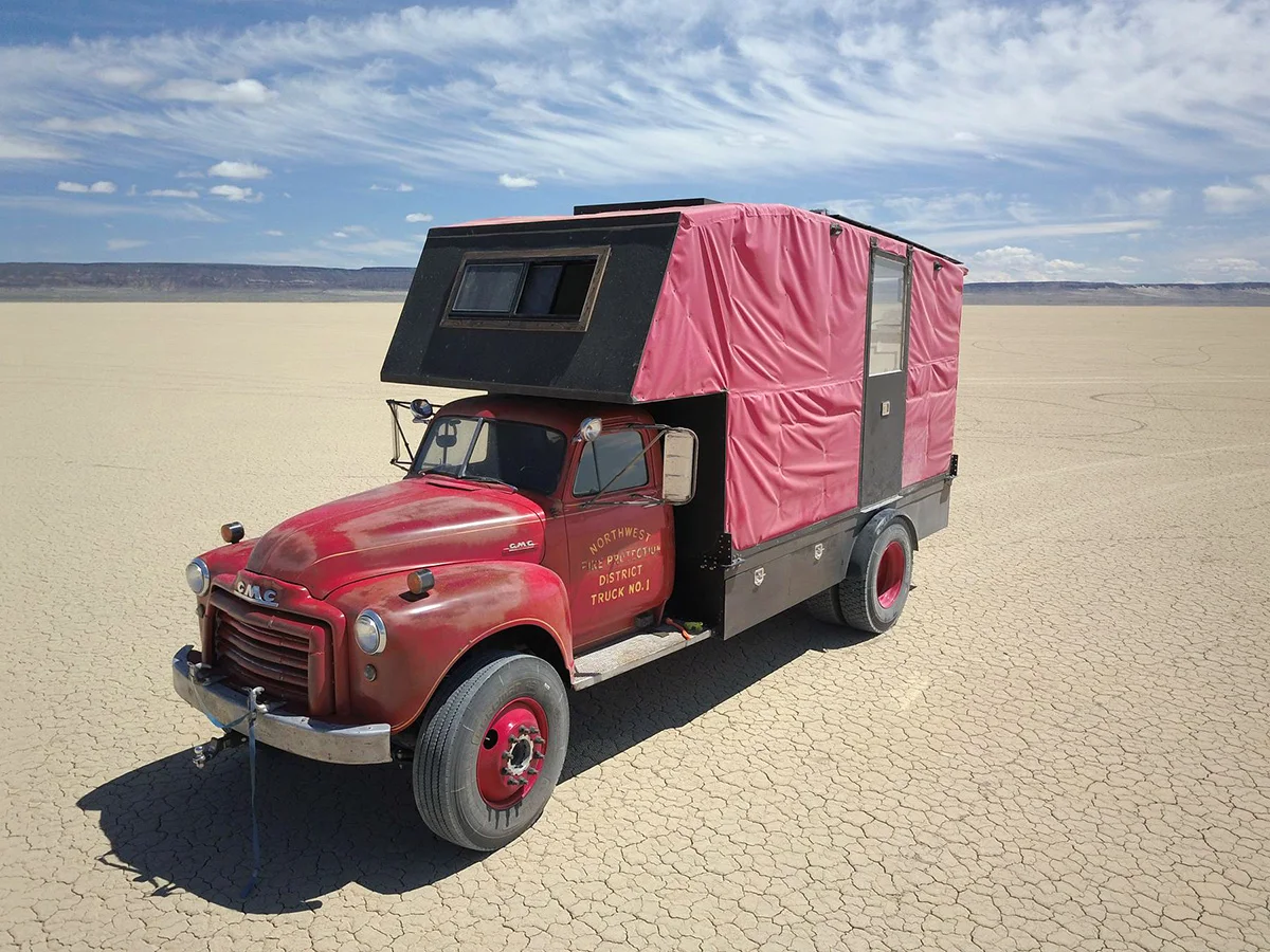 Austin-Smith-DIY-Firetruck-Tiny-Home