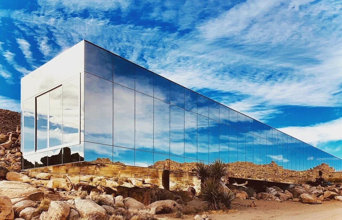 Mirror-House-Round-Up-Invisible-House