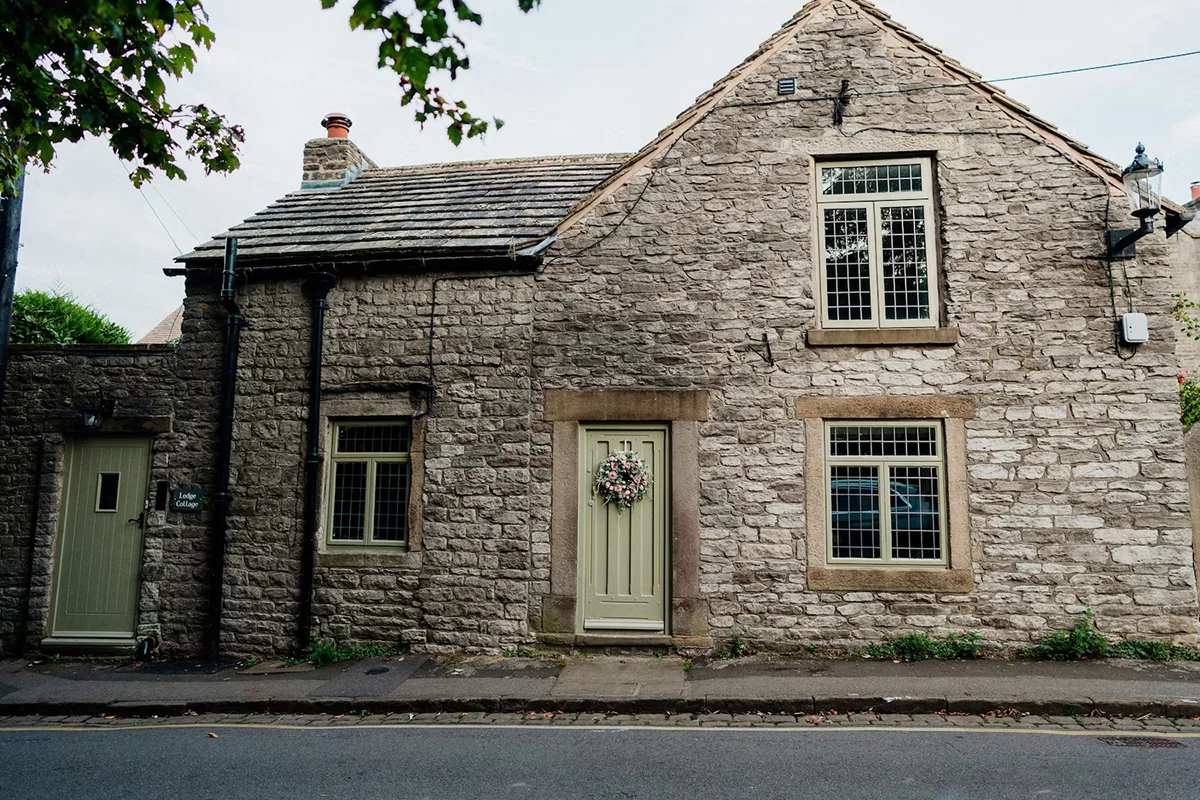 best-peak-district-cabins-the-lodge-cabin