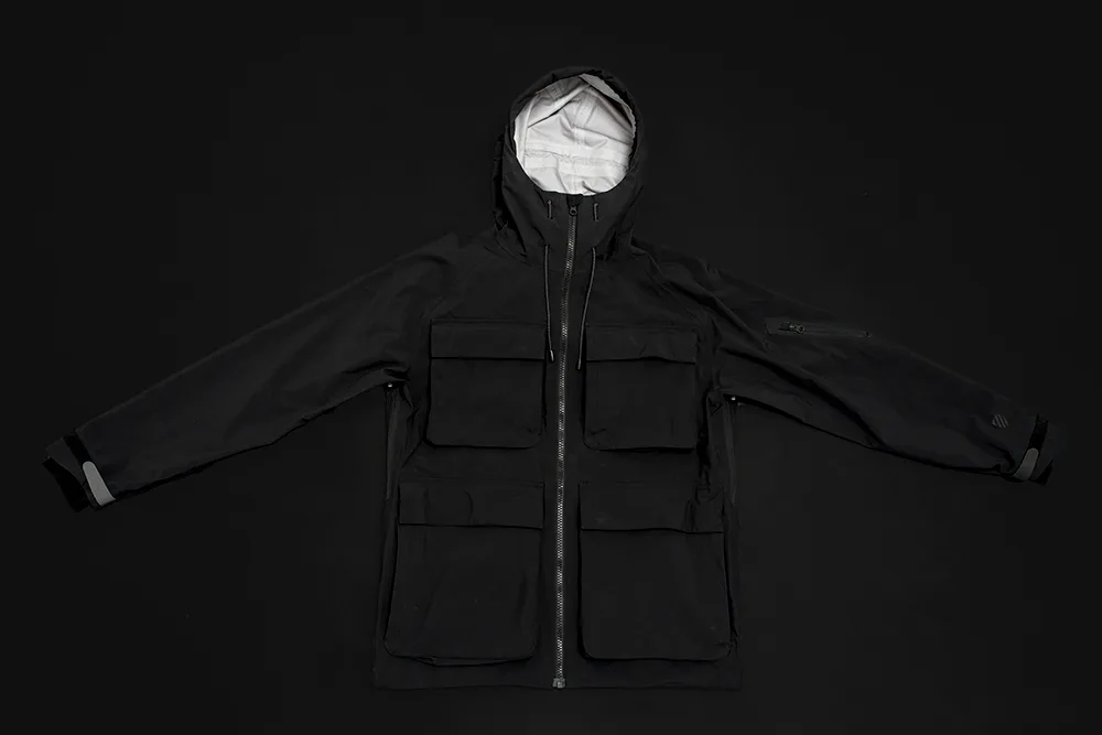 Langly Launches Minimalist Waterproof Jacket for Photographers