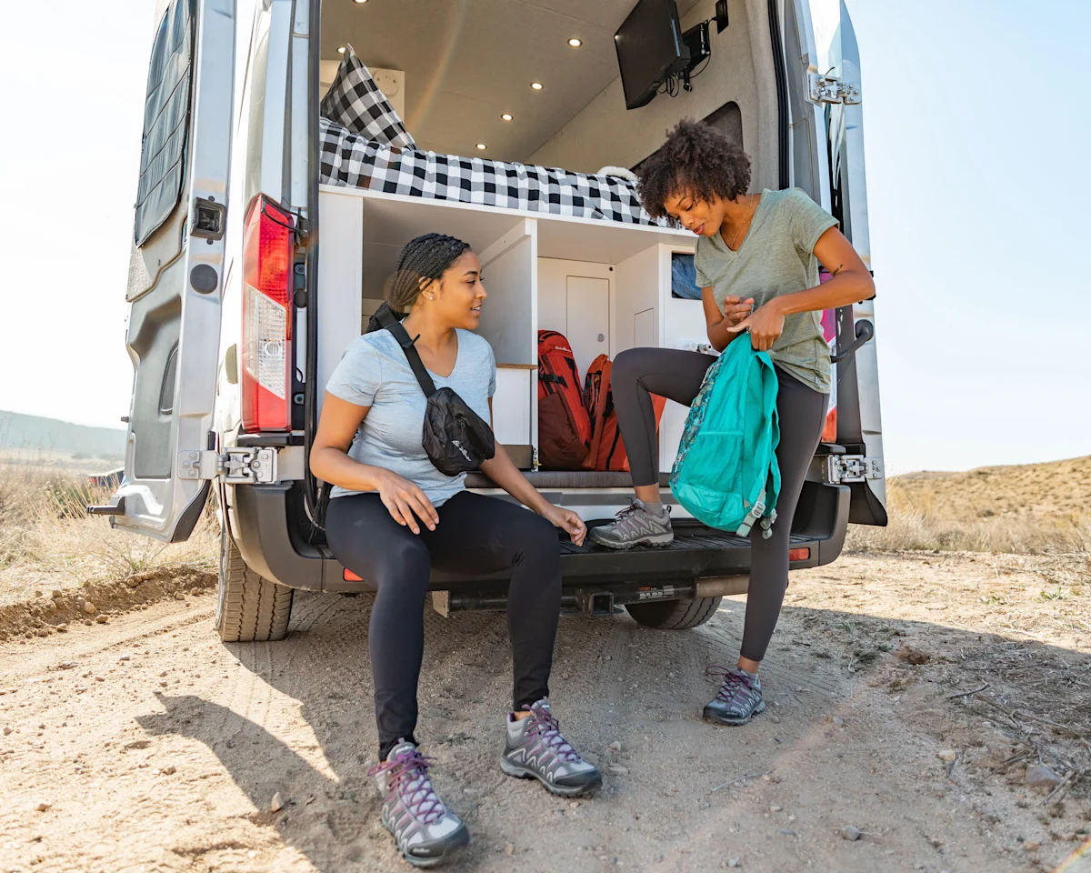 Cabana-Eddie-Bauer-Adventure-Van-collab-lifestyle-back