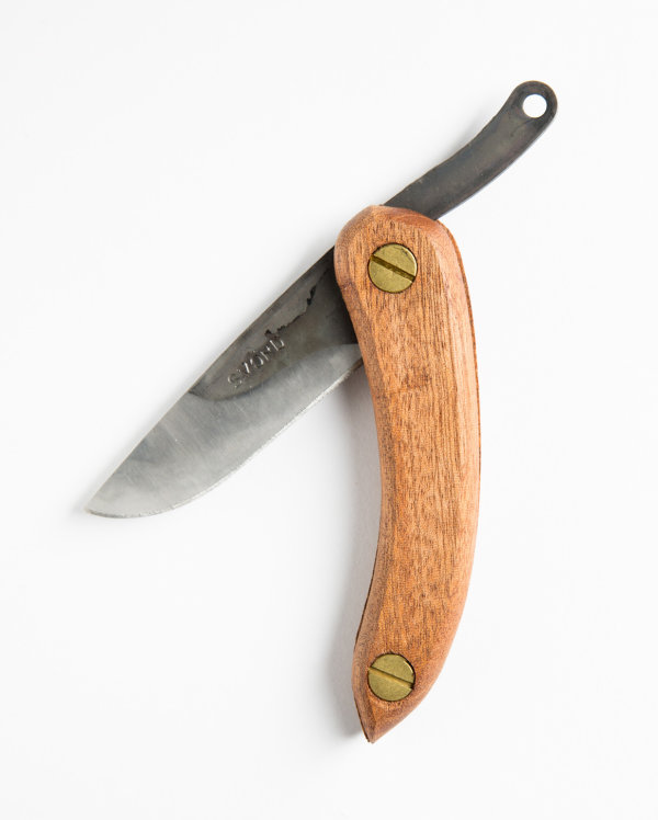 A Folding Knife Named Svord