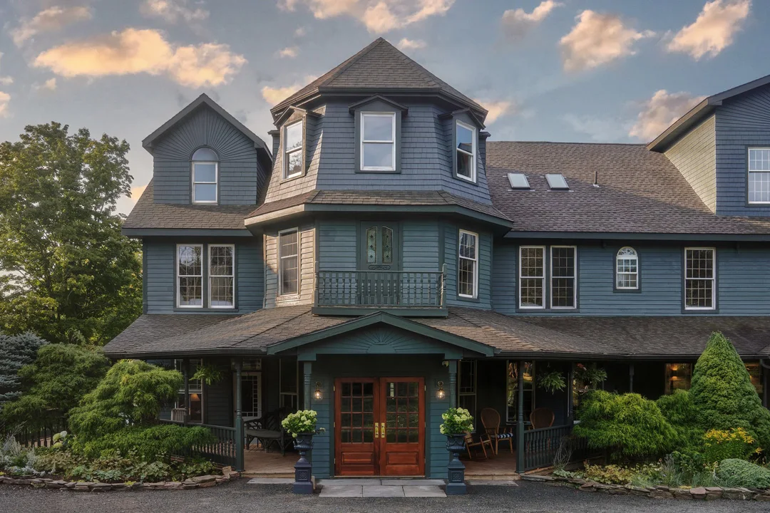hotel-lilien-tannersville-catskills-new-york-exterior
