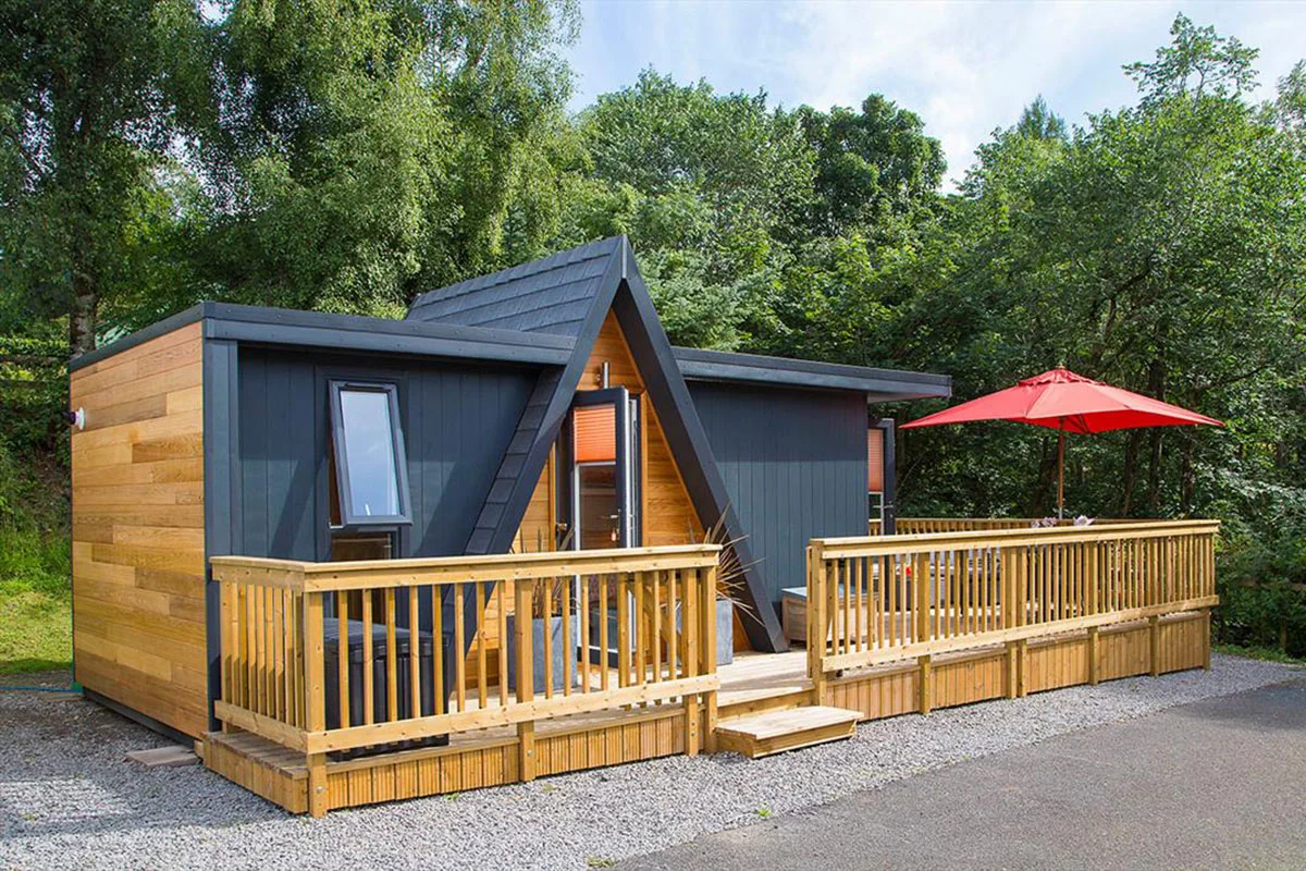 england-lake-district-cabin-rentals-castlerig-hall-inspire-pod