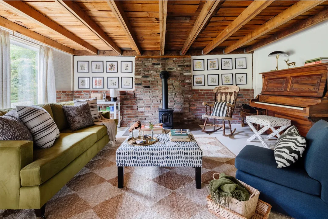 divine-inspiration-cabin-great-barrington-massachusetts