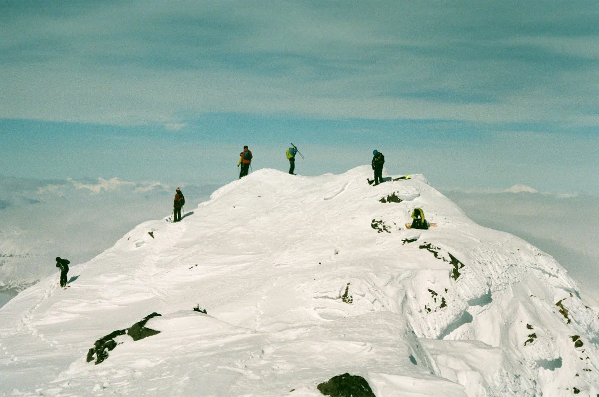 Tanner-Bowden-Kamchatka-Ski-Fieldmag-G3