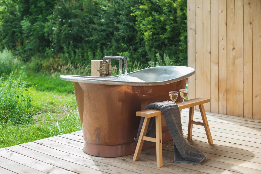 Holly-Water-Cabin-Devon-Out-of-the-Valley-8