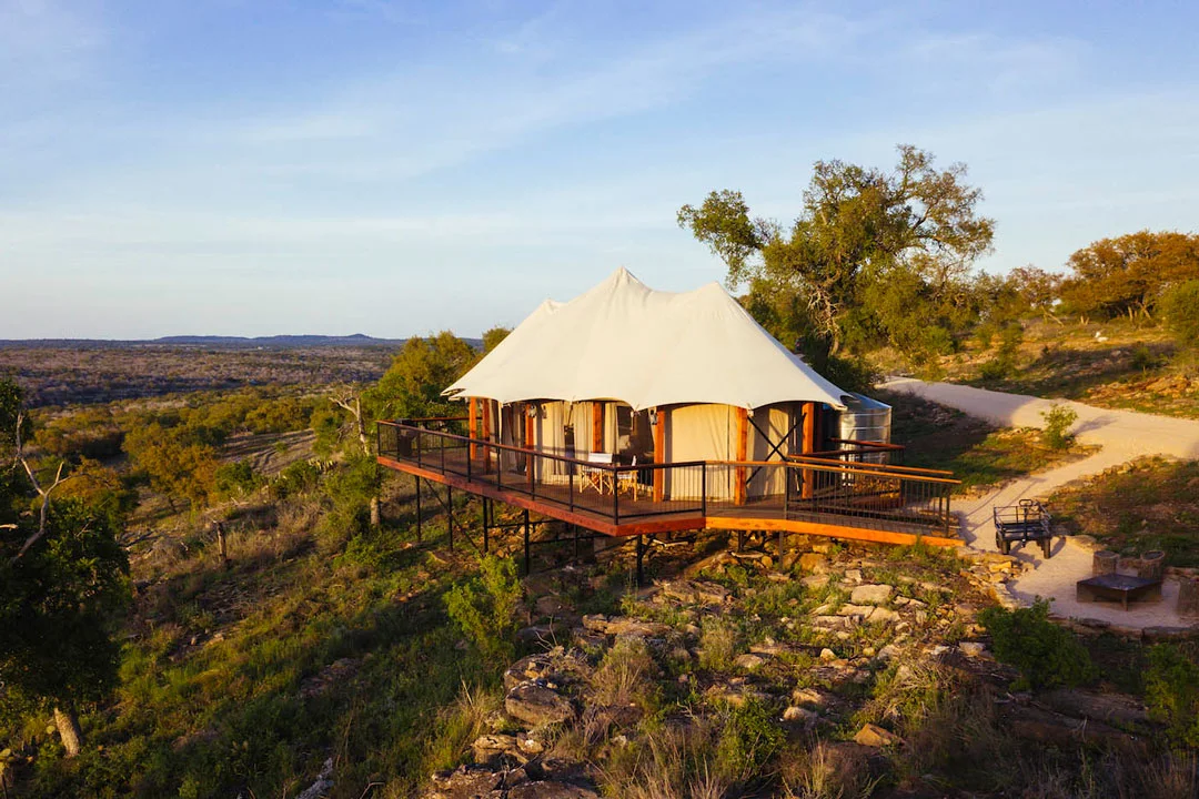 texas-glamping-johnson-city-walden-retreats