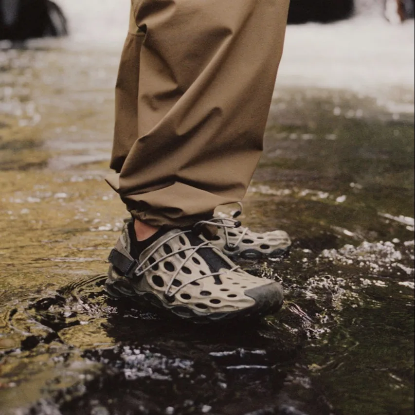 gorpcore-merrell-hydro-moc