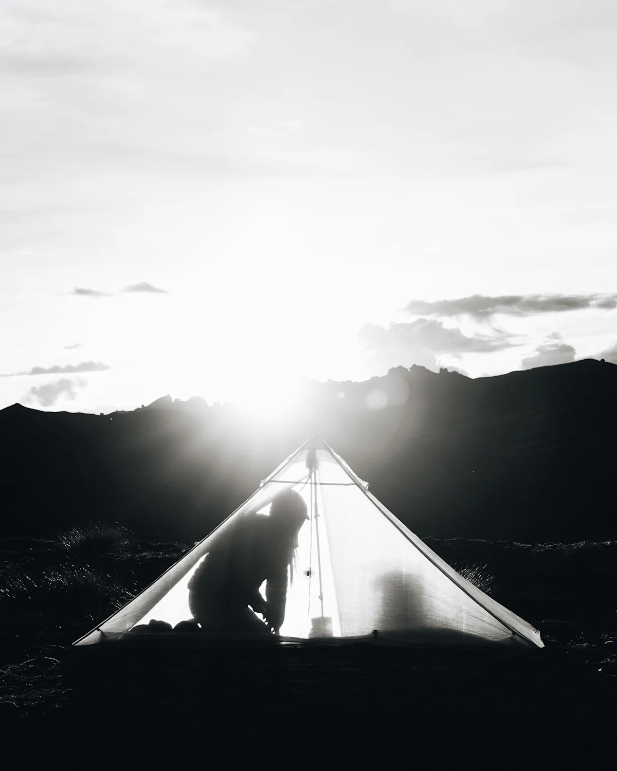 Hyperlite-MID1-Solo-Tent-ChrisDunn-1