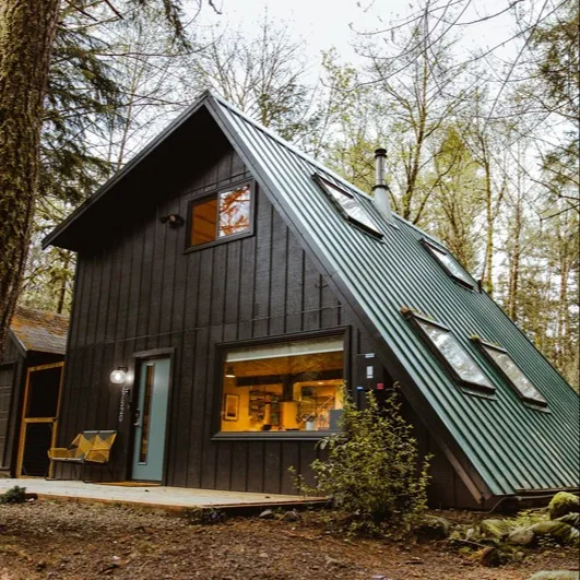 MtHood-Cabin-Rentals-Rhododendron-Niksen-Cabin-Exterior